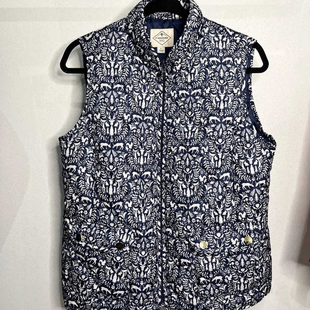 St. John’s Bay Winter vest
